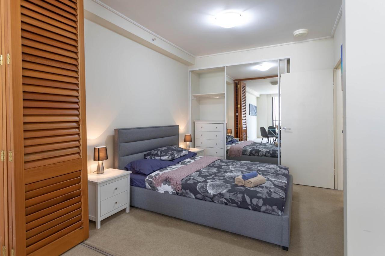 Kula North Sydney-napier * Sydney